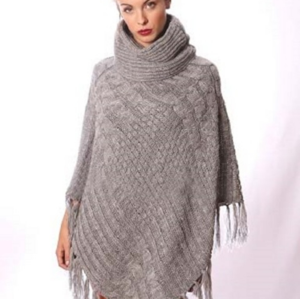 NWOT Cozy Oversized Turtleneck Poncho